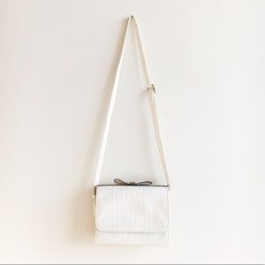 NWOT Ivory Faux Snakeskin Crossbody Purse